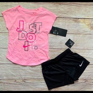 Nike Pink/black 2-piece set - NEW